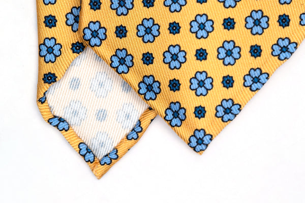 3-Fold Untipped Caracciolo Luxury English Silk – Floral Pattern Yellow